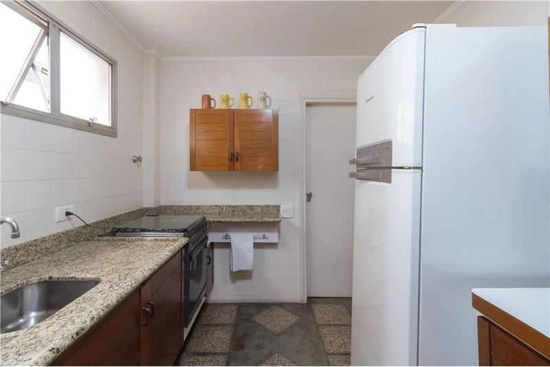 Apartamento 2 dormitórios 1 vaga em Pinheiros perto do metrô: 11ª foto da galeria de imagens do imóvel