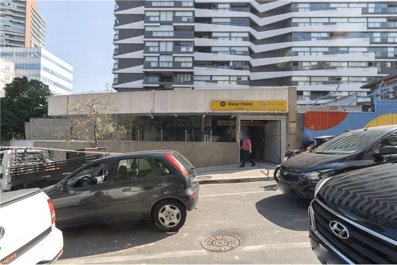 Apartamento 2 dormitórios 1 vaga em Pinheiros perto do metrô: 2ª foto da galeria de imagens do imóvel