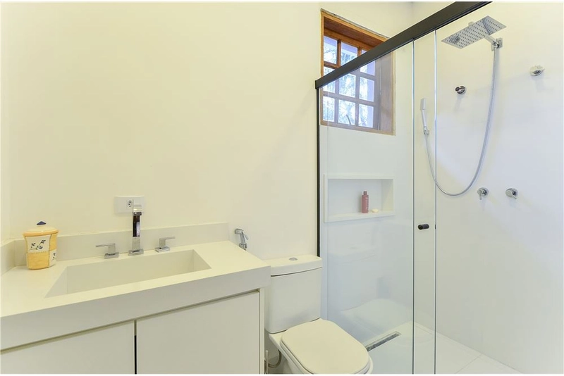 Casa no Jardim América 4 dormitórios 8 vagas, reformada e moderna: 24ª foto da galeria de imagens do imóvel