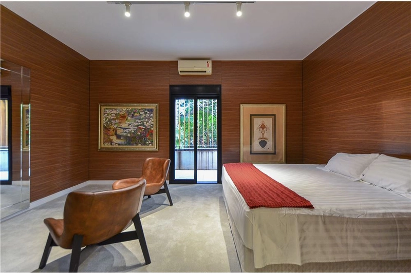 Casa no Jardim América 4 dormitórios 8 vagas, reformada e moderna: 26ª foto da galeria de imagens do imóvel
