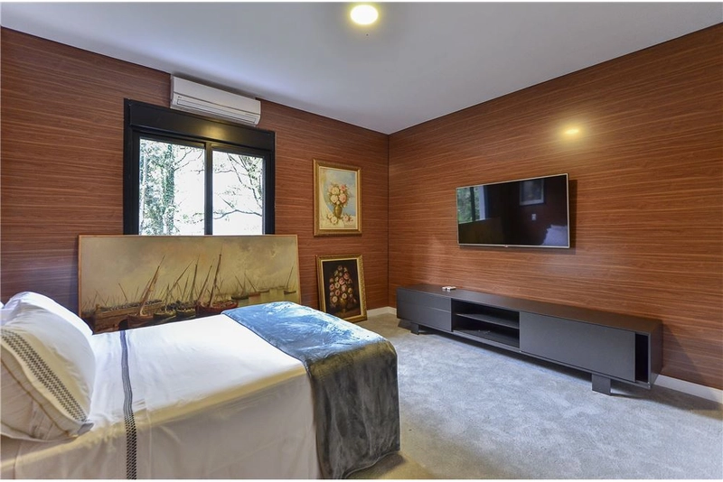 Casa no Jardim América 4 dormitórios 8 vagas, reformada e moderna: 32ª foto da galeria de imagens do imóvel