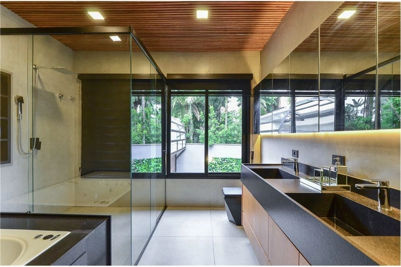 Casa no Jardim América 4 dormitórios 8 vagas, reformada e moderna: 13ª foto da galeria de imagens do imóvel