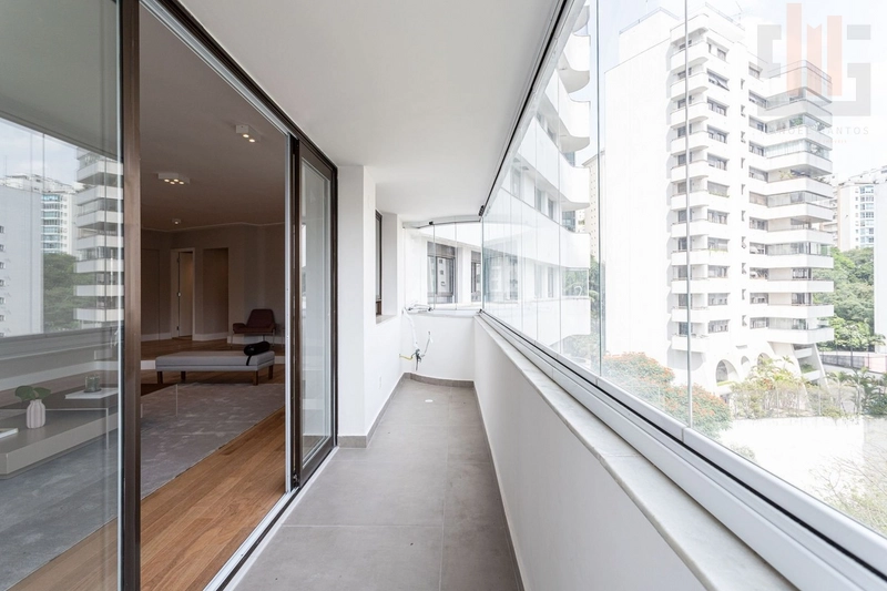 Apartamento em Higienópolis, reformado, rua fechada: 5ª foto da galeria de imagens do imóvel