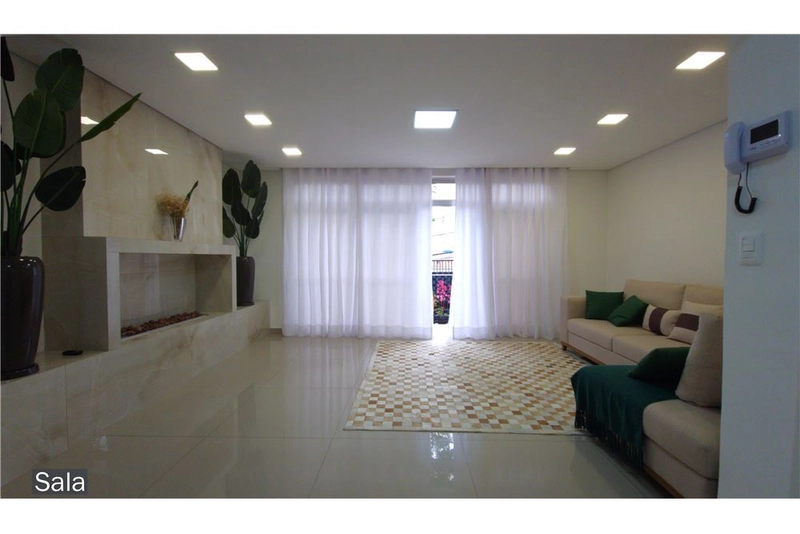 Casa 3 suítes 3 vagas em Perdizes: 3ª foto da galeria de imagens do imóvel