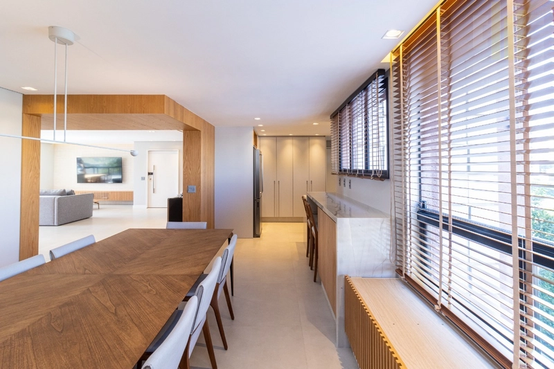Apartamento com varanda na Vila Romana, Seminovo: 11ª foto da galeria de imagens do imóvel