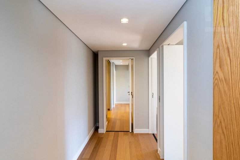 Apartamento com varanda na Vila Romana, Seminovo: 14ª foto da galeria de imagens do imóvel
