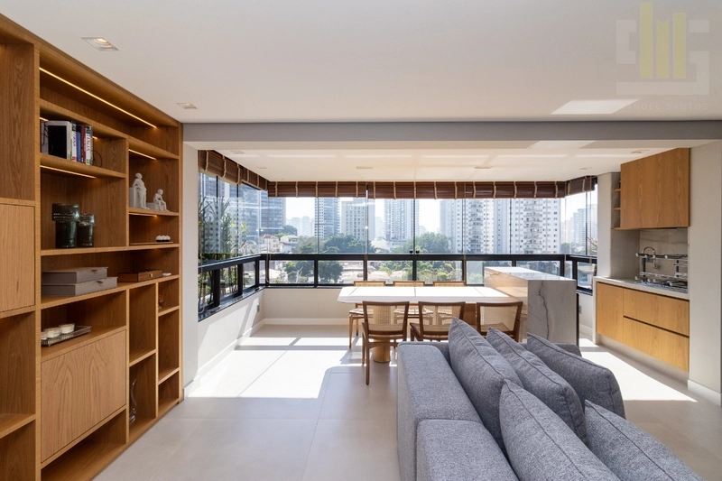 Apartamento com varanda na Vila Romana, Seminovo: 2ª foto da galeria de imagens do imóvel