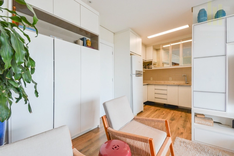 Apartamento 2 dormitórios em Pinheiros, varanda e lazer: 6ª foto da galeria de imagens do imóvel