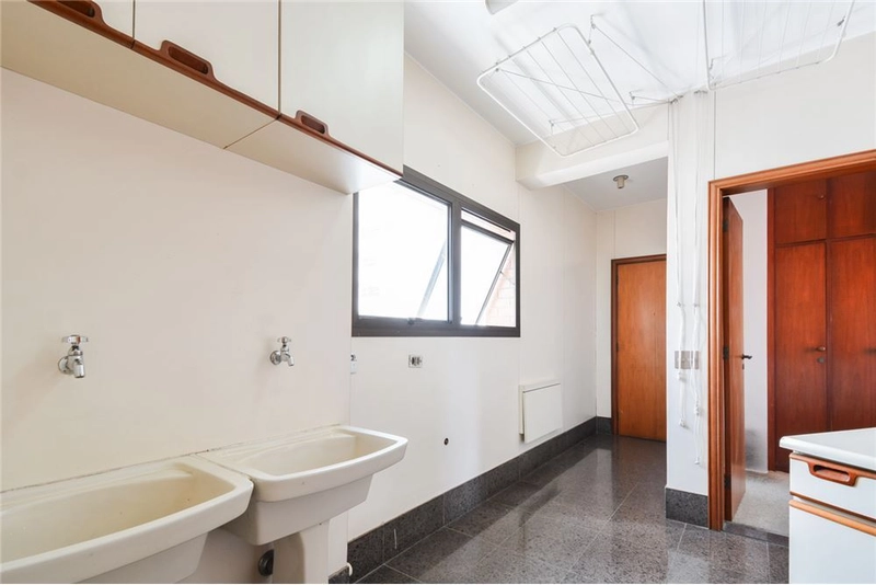 Apartamento 4 dormitórios em Perdizes perto do parque: 5ª foto da galeria de imagens do imóvel