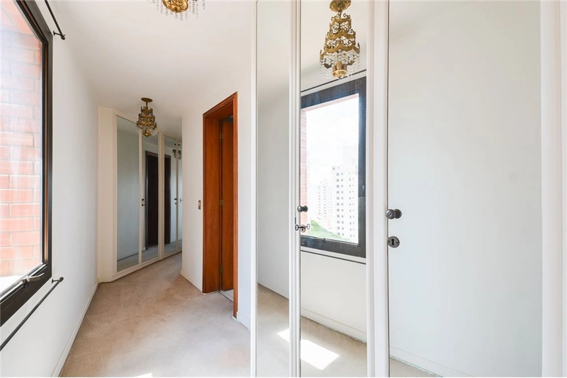 Apartamento 4 dormitórios em Perdizes perto do parque: 31ª foto da galeria de imagens do imóvel