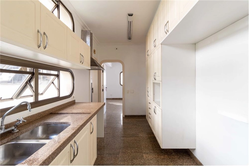 Apartamento 4 dormitórios 3 vagas em Santa Cecília: 12ª foto da galeria de imagens do imóvel