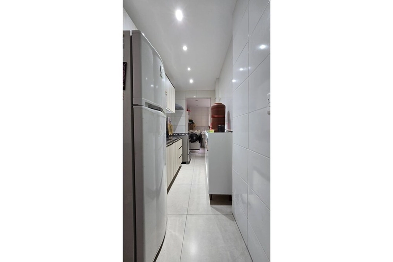 Apartamento 1 dormitório em Pinheirospróximo ao Metrô: 3ª foto da galeria de imagens do imóvel