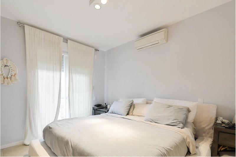 Apartamento 4 suítes em Pinheiros 4 vagas de garagem e varanda: 3ª foto da galeria de imagens do imóvel