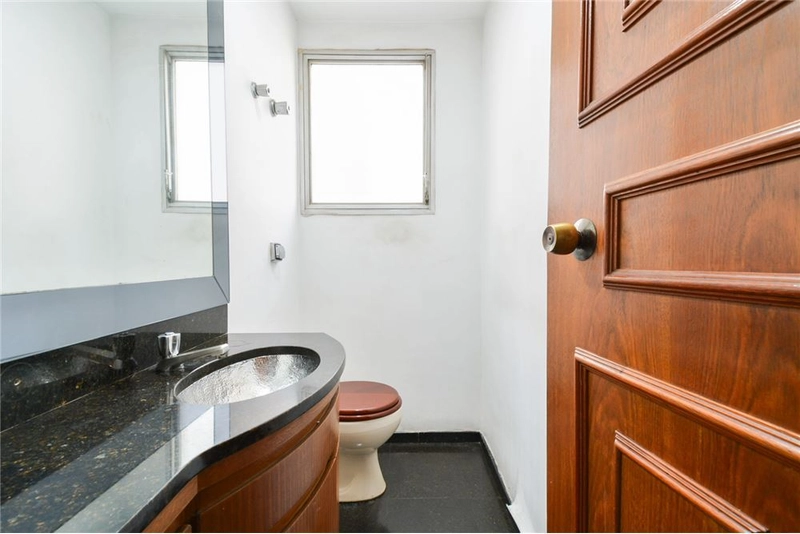Apartamento 4 dormitórios 2 vagas em Higienópolis: 52ª foto da galeria de imagens do imóvel