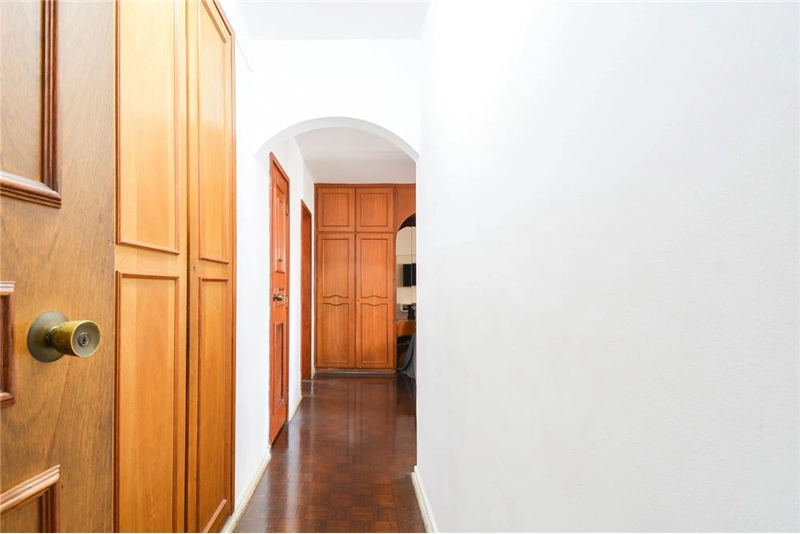 Apartamento 4 dormitórios 2 vagas em Higienópolis: 8ª foto da galeria de imagens do imóvel
