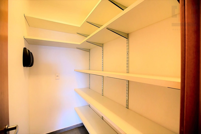 Apartamento 3 suítes, varanda, andar alto, com armários: 27ª foto da galeria de imagens do imóvel