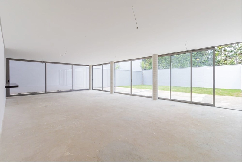 Casa 4 suítes 4 vagas em condomínio fechado no Jardim Europa: 3ª foto da galeria de imagens do imóvel