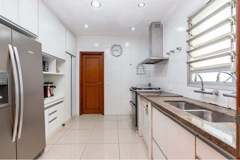 Casa 4 dormitórios no Alto de Pinheiros 5 vagas de garagem: 27ª foto da galeria de imagens do imóvel