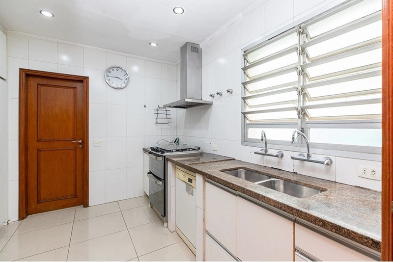 Casa 4 dormitórios no Alto de Pinheiros 5 vagas de garagem: 19ª foto da galeria de imagens do imóvel