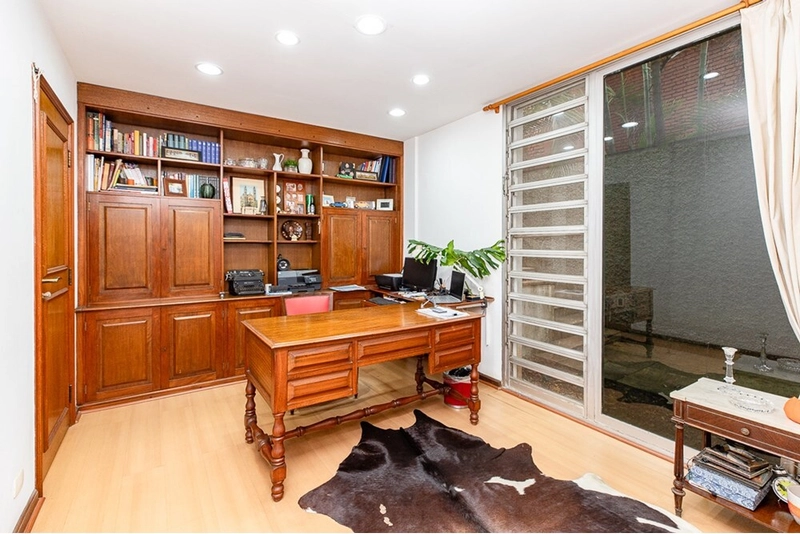 Casa 4 dormitórios no Alto de Pinheiros 5 vagas de garagem: 14ª foto da galeria de imagens do imóvel
