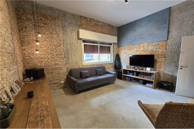 Apartamento 1 dormitório reformado na Santa Cecília: 3ª foto da galeria de imagens do imóvel