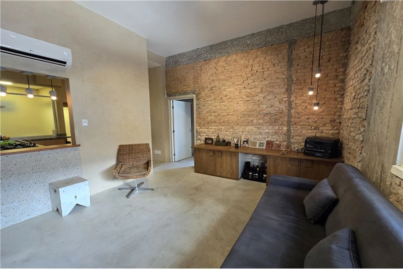 Apartamento 1 dormitório reformado na Santa Cecília: 2ª foto da galeria de imagens do imóvel