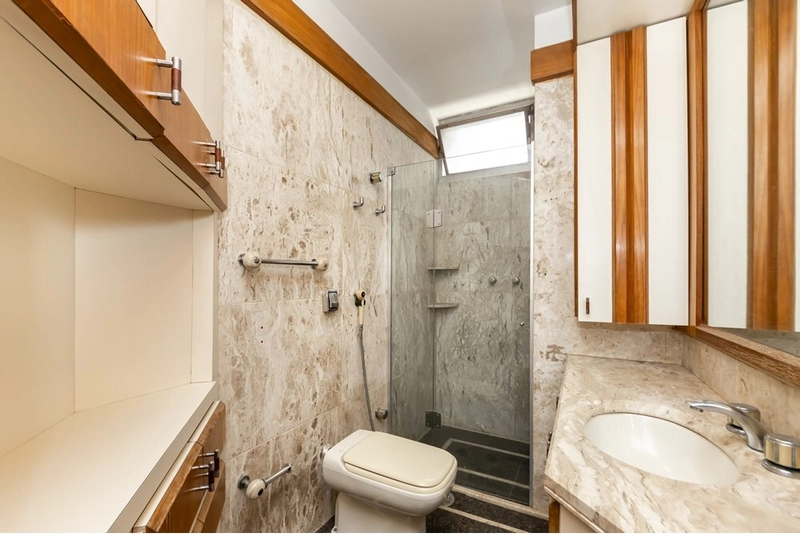 Apartamento 3 dormitórios 3 vagas no Jardim Europa: 2ª foto da galeria de imagens do imóvel