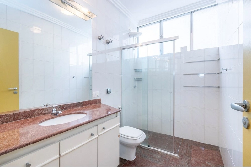 Apartamento com janelões em Pinheiros 3 dormitórios 1 vaga: 42ª foto da galeria de imagens do imóvel