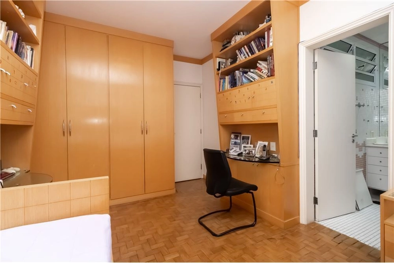 Apartamento 4 dormitórios 3 vagas no Jardim Paulista: 14ª foto da galeria de imagens do imóvel