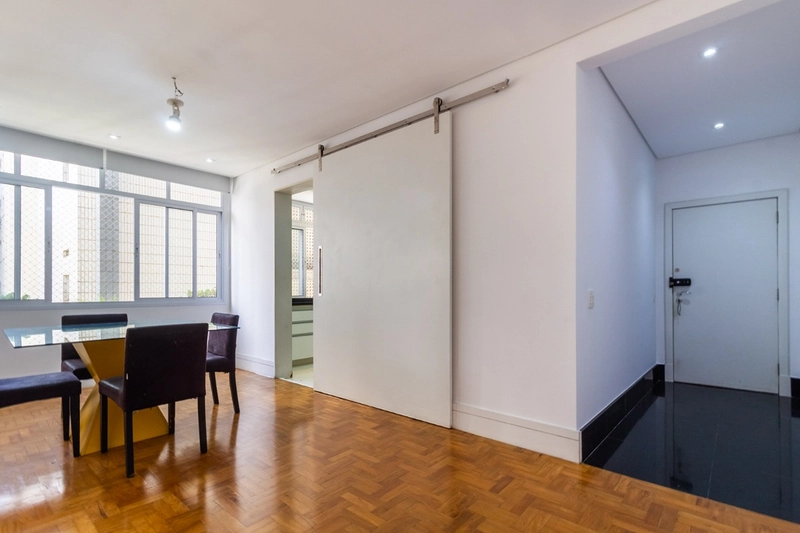 Apartamento 3 dormitórios 1 suíte em Higienópolis perto do Parque Buenos Aires: 3ª foto da galeria de imagens do imóvel
