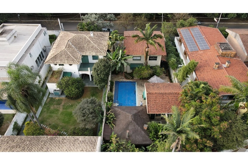 Casa no Alto de Pinheiros 4 dormitórios 6 vagas de garagem: 29ª foto da galeria de imagens do imóvel