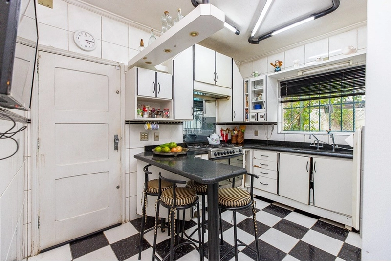 Casa no Alto de Pinheiros 4 dormitórios 6 vagas de garagem: 9ª foto da galeria de imagens do imóvel
