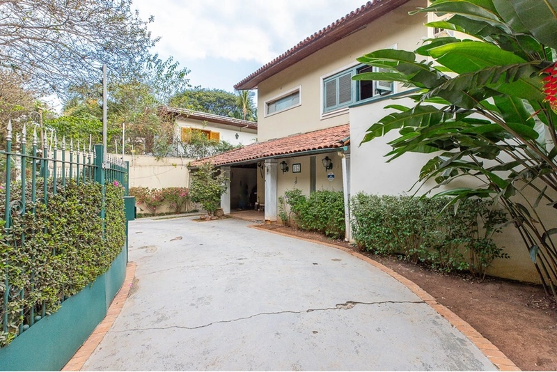 Casa no Alto de Pinheiros 4 dormitórios 6 vagas de garagem: 51ª foto da galeria de imagens do imóvel