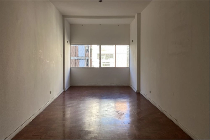 Apartamento 2 dormitórios Jardins: 15ª foto da galeria de imagens do imóvel