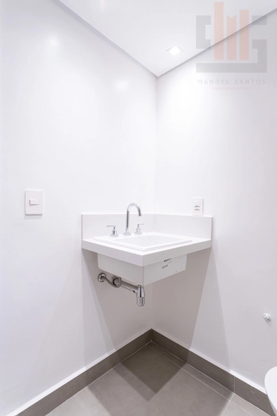 Apartamento 5 dormitórios em Sumaré, reformado: 17ª foto da galeria de imagens do imóvel