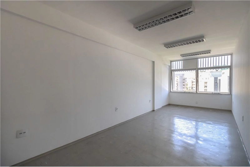 Sala Comercial no Jardim Paulista, divisa Pinheiros: 1ª foto da galeria de imagens do imóvel