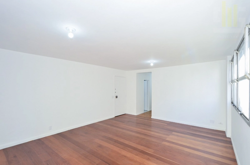 Apartamento em Higienópolis, próximo ao parque Buenos Aires: 3ª foto da galeria de imagens do imóvel