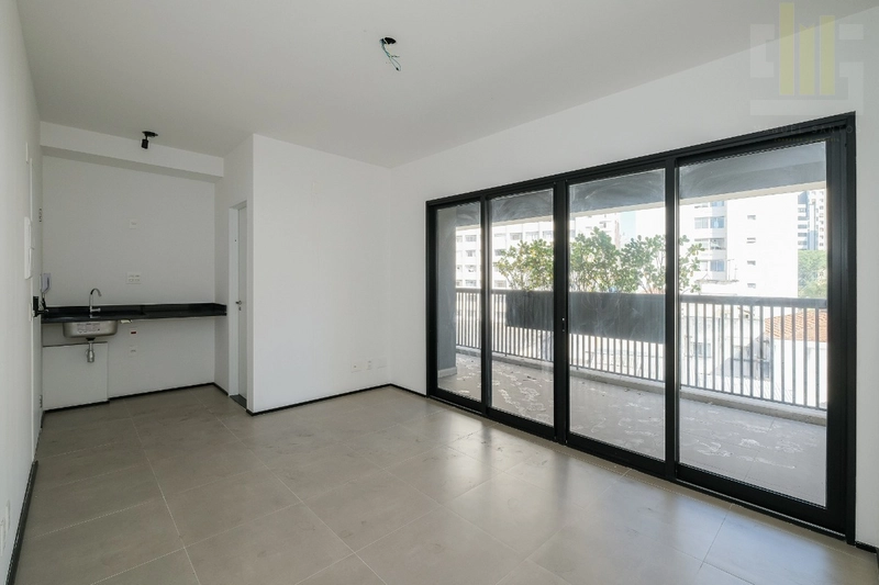 Apartamento na Santa Cecília, ao lado do metrô com varanda: 1ª foto da galeria de imagens do imóvel