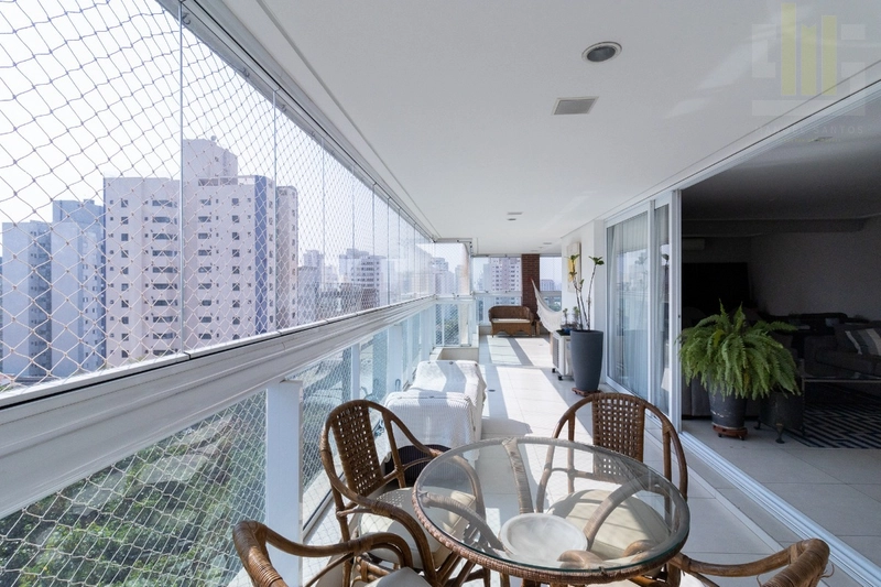 Apartamento 3 suítes na Pompeia 4 vagas e varanda com churrasqueira: 1ª foto da galeria de imagens do imóvel