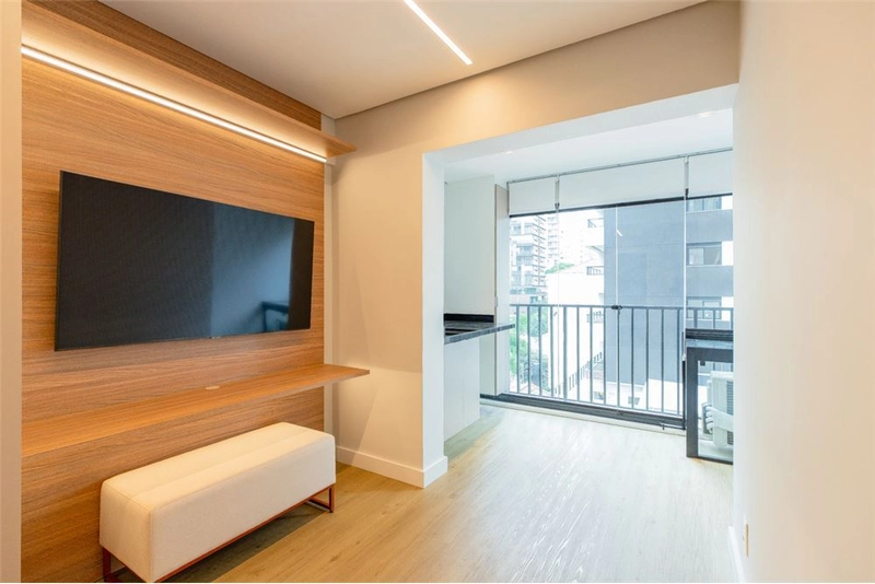 Apartamento studio mobiliado em Pinheiros próximo ao metrô: 2ª foto da galeria de imagens do imóvel