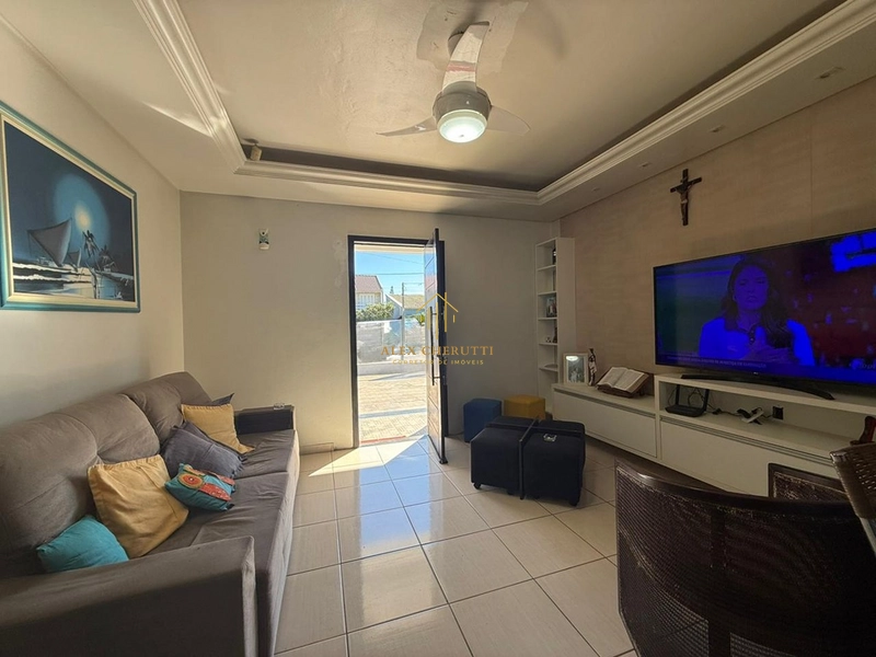 Casa à venda na praia de Atlântida Sul, 2 dormitórios: 10ª foto da galeria de imagens do imóvel