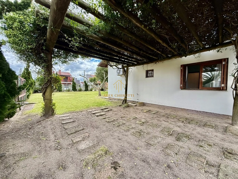 Bela casa à venda na praia de Rainha do Mar, 5 dormitórios: 3ª foto da galeria de imagens do imóvel
