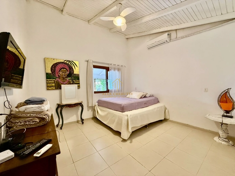 Bela casa à venda na praia de Rainha do Mar, 5 dormitórios: 16ª foto da galeria de imagens do imóvel