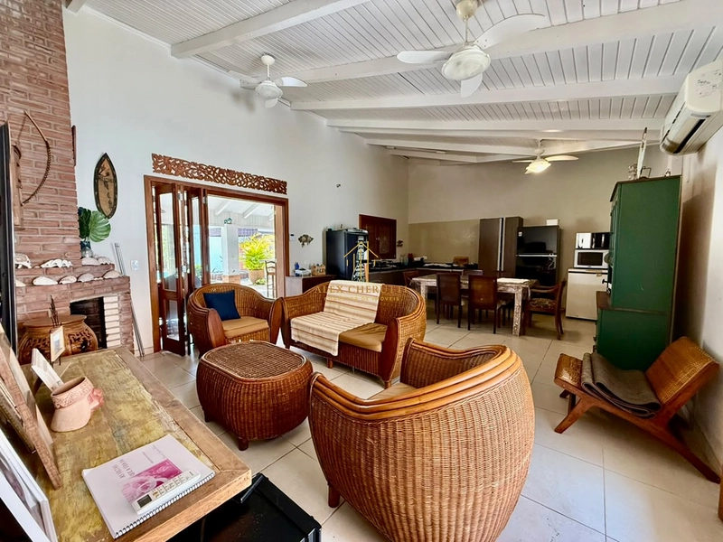 Bela casa à venda na praia de Rainha do Mar, 5 dormitórios: 7ª foto da galeria de imagens do imóvel