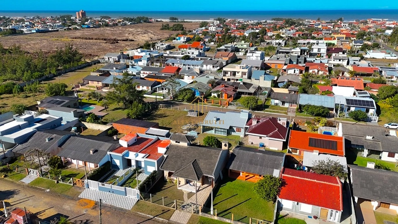 Casa à venda na praia de Atlântida Sul,  3 dormitórios: 23ª foto da galeria de imagens do imóvel