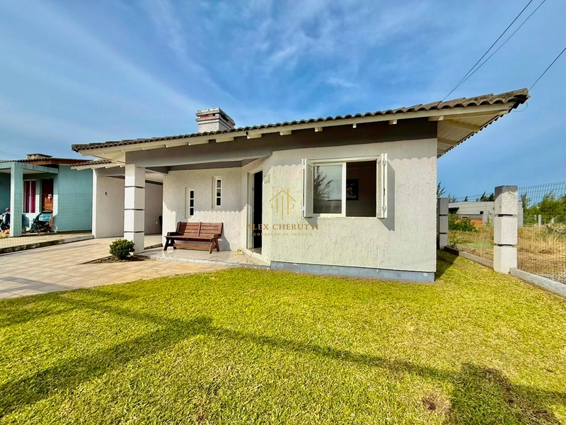 Casa à venda na praia de Atlântida Sul,  3 dormitórios: 4ª foto da galeria de imagens do imóvel