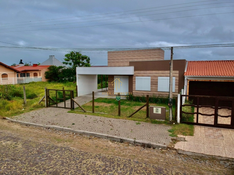 Casa na Praia de Mariápolis, 4 dormitórios: 4ª foto da galeria de imagens do imóvel