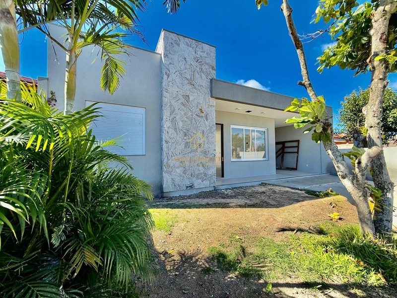 Casa nova à venda na praia de Atlântida Sul, 3 dormitórios: 2ª foto da galeria de imagens do imóvel