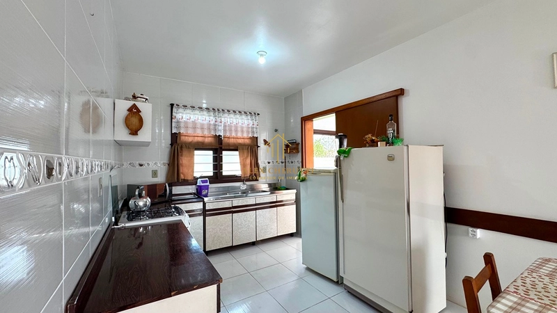 Casa à venda na praia de Atlântida Sul, 3 dormitórios: 6ª foto da galeria de imagens do imóvel