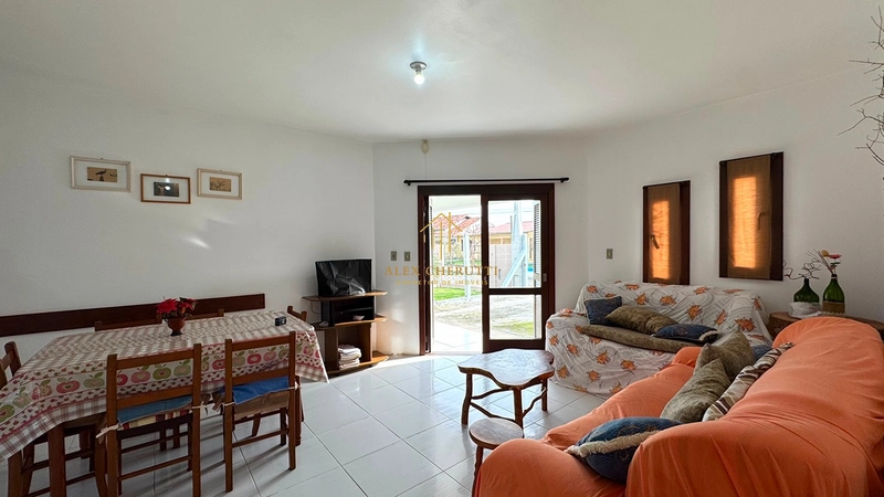 Casa à venda na praia de Atlântida Sul, 3 dormitórios: 5ª foto da galeria de imagens do imóvel